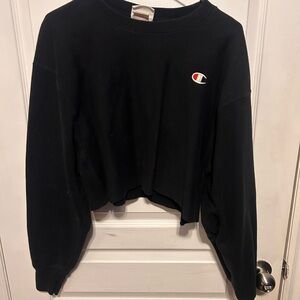 Champion Black Cropped Crew Sweatshirt with Logo
